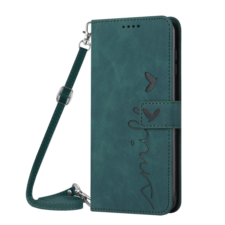 Funda de Piel con Relieve de Corazón y Cordón Largo para Teléfono Itel P65 (Verde)
