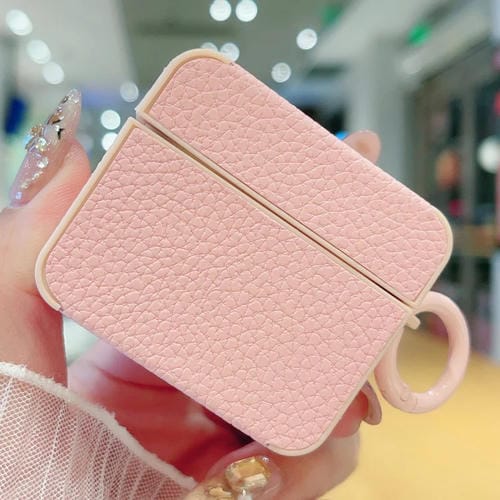Funda Protectora para Auriculares Airpods 4 Textura Cuero Adhesivo Lichi (Rosa)