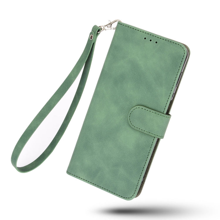 Para Nokia 5.4 Funda de cuero PU con textura de piel de becerro abatible horizontal con hebilla magnética de color sólido con soporte, ranuras para tarjetas y billetera