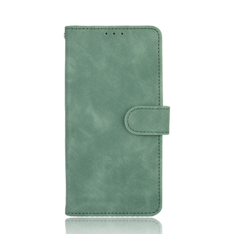 Para Nokia 5.4 Funda de cuero PU con textura de piel de becerro abatible horizontal con hebilla magnética de color sólido con soporte, ranuras para tarjetas y billetera