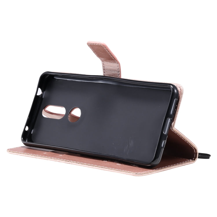 Para Nokia 2.4 3D Mariposas en relieve Patrón Funda de cuero con tapa horizontal con soporte, ranura para tarjeta y billetera (oro rosa)