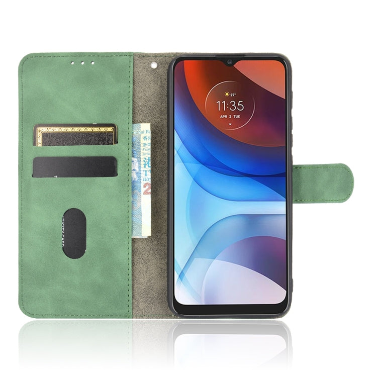 Para Motorola Moto E7 Power Color Sólido Siente Siente Hebilla Magnética Horizontal Flip Becerra Textura PU Funda de cuero con soporte y ranuras para tarjetas (绿色)