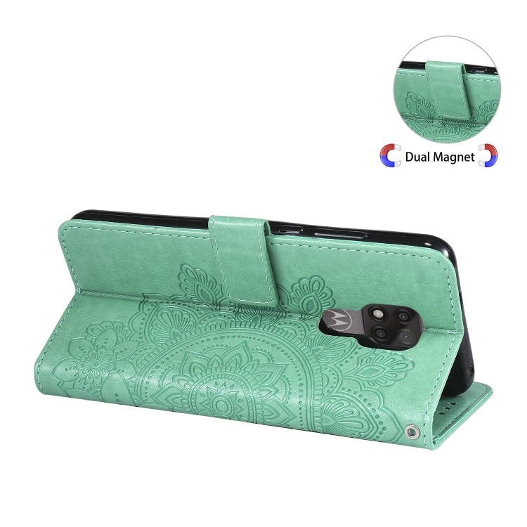 Para Motorola Moto G Play 2021 7-Petal Flowers Patrón de estampado de estampado Horizontal Flip PU Funda de cuero con soporte y ranuras para tarjetas y marco de fotos (verde)