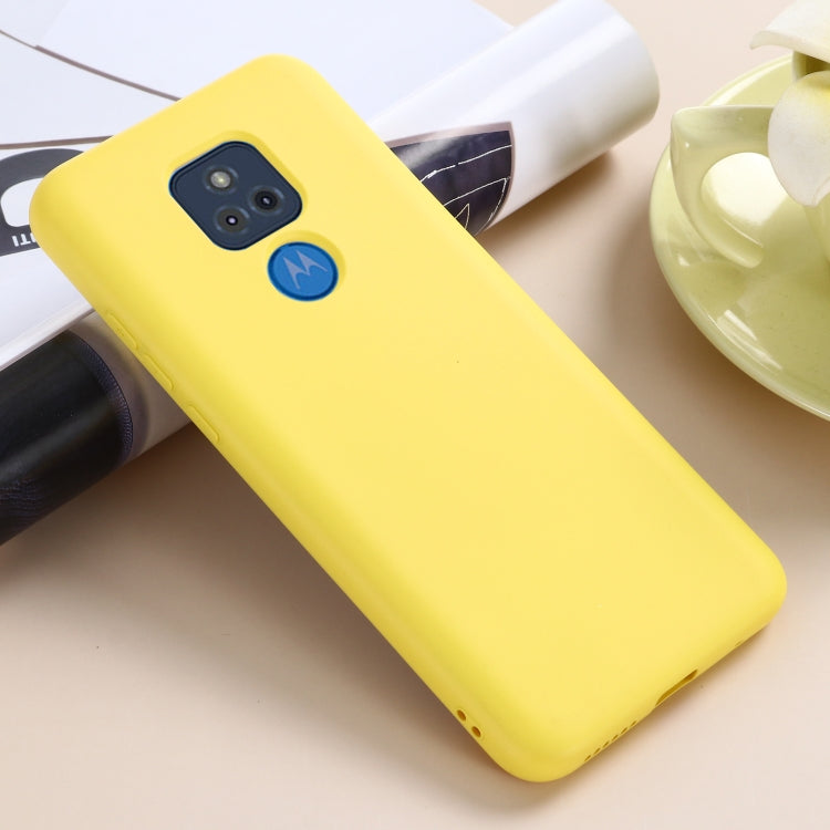 Para Motorola Moto G Play (2021) Caja de cobertura completa de silicona de silicona líquida de color puro (amarillo)