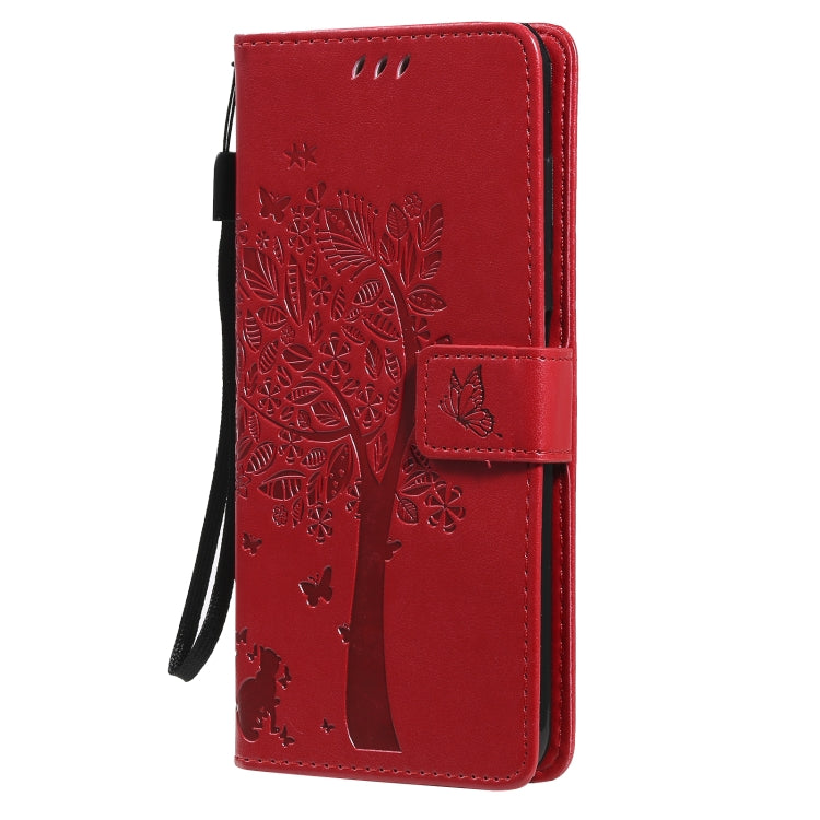 Para Nokia 6.3 Patrón de árbol y gato Impresión prensada Funda de cuero Horizontal Flip PU con soporte y tragamonedas de tarjetas y billetera y cordón (rojo)