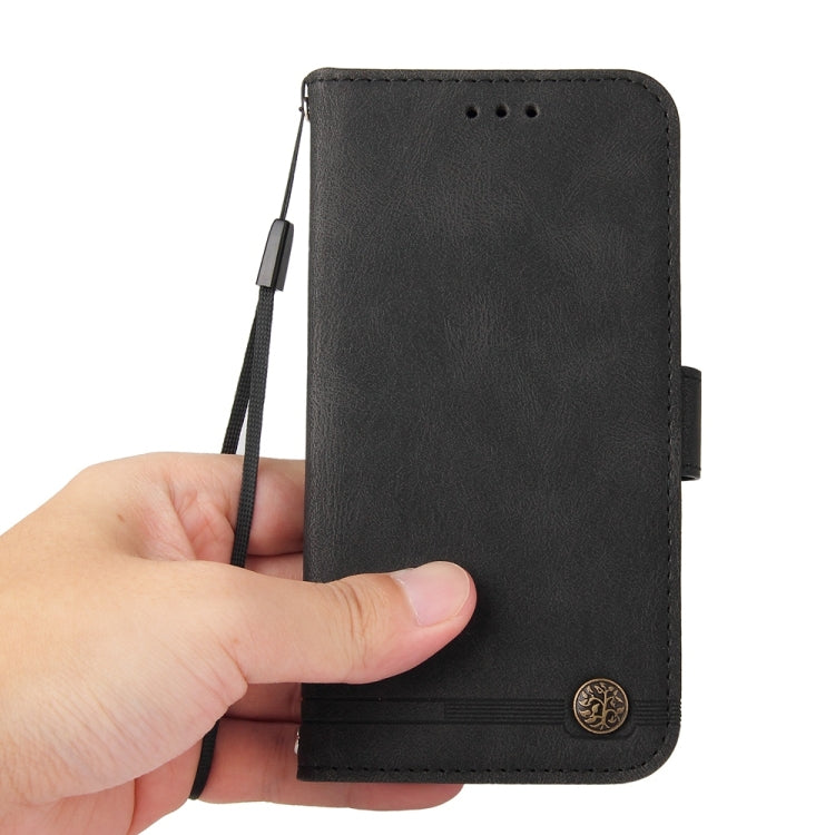 Funda de Cuero con Botones de Metal y Árbol de la Vida para Huawei Nova 13/Nova 12 (Negro)
