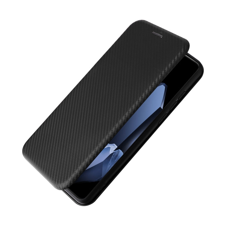Funda de Cuero con Tapa y Textura de Fibra de Carbono para OnePlus 13 (Negra)