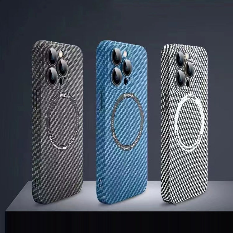 Funda para iPhone 16 Pro Fibra de Carbono con Imán Magsafe para PC y Película para Lentes (Blanco Plateado)