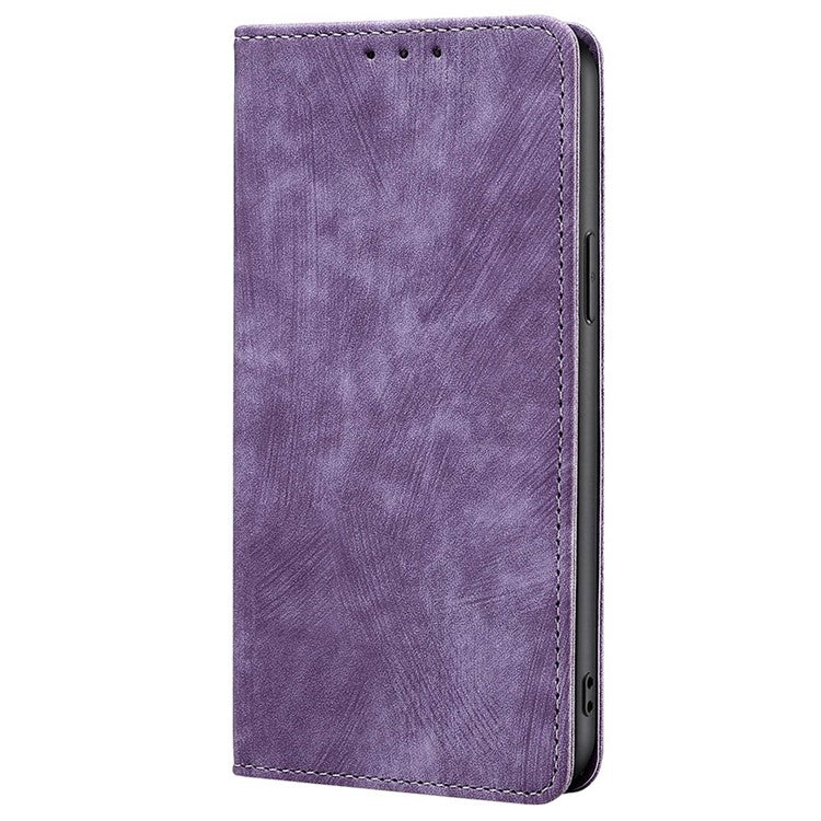 Funda de Cuero Magnética con Cepillo Antirrobo RFID para Teléfono Itel P65 (Morado)