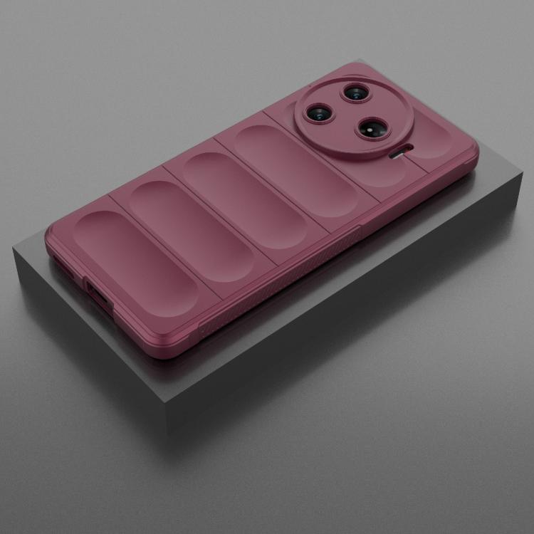 Funda TPU + Franela Protección Mágica Global Tecno Camon 30 Pro 5G (Rojo Vino)