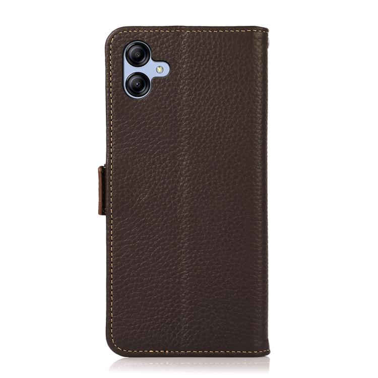 Funda de cuero genuino KHAZNEH con imán lateral y RFID para Samsung Galaxy A07 5G (marrón)