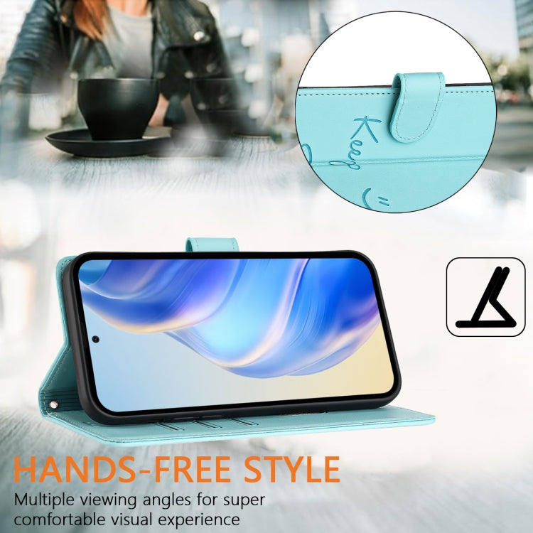 Funda de Cuero Rfid con Relieve Sonriente para Teléfono Itel A80 4G (Verde Menta)