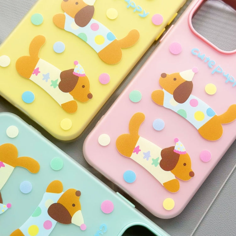 Funda híbrida TPU y PC iPhone 15 Pro Max Tacto agradable (Casa de Perro Amarilla)