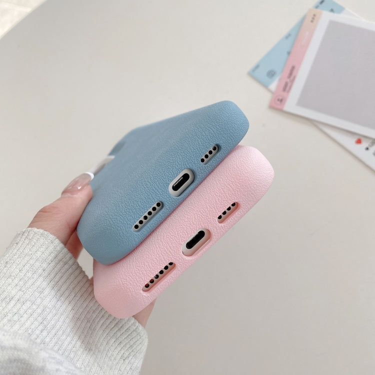 Funda de Cuero para iPhone 12 con Textura (Negra)