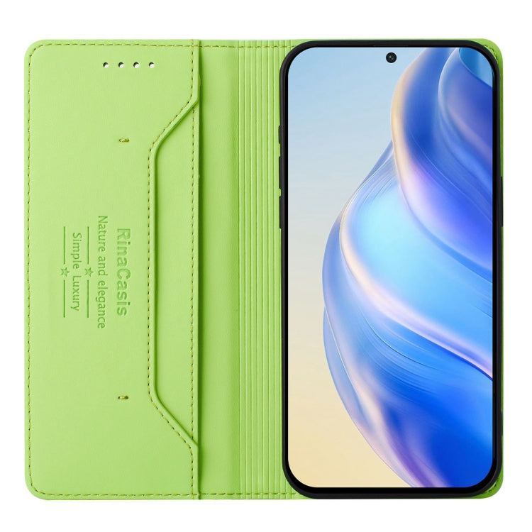 Funda de Cuero Rfid para Teléfono Itel A05S Rc01 con Doble Pliegue y Succión Magnética (Verde Hierba)