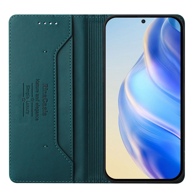 Funda de Cuero con Doble Pliegue y Succión Magnética RFID para TCL 30 SE RC01 (Verde Oscuro)