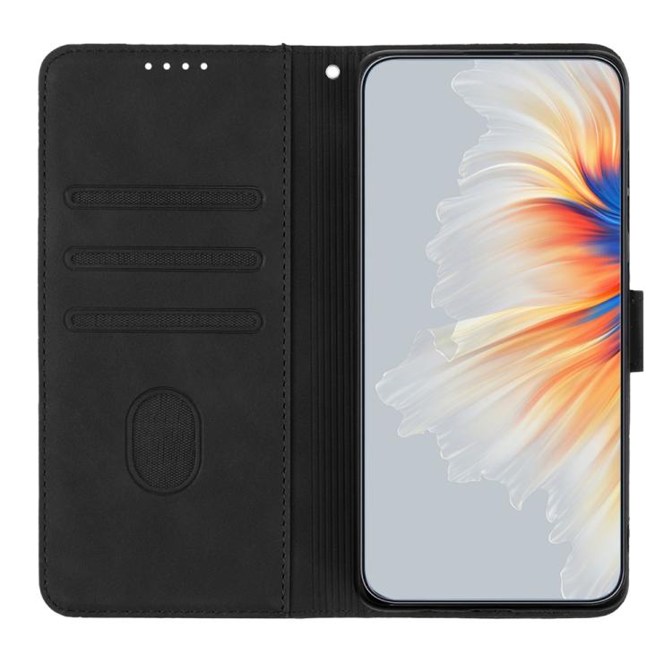 Funda Piel Sintética Itel A48 Diseño Corazón (Negra) para Teléfono
