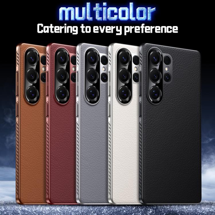 Funda híbrida de PC de cuero liso con protección suave y refrescante para Samsung Galaxy S24 Ultra 5G (blanca)
