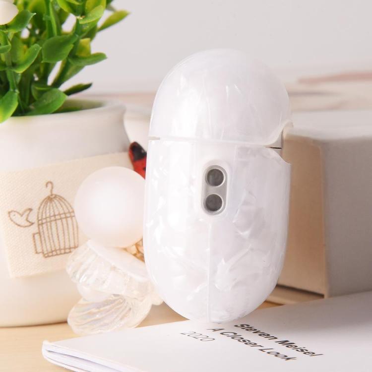 Estuche para AirPods 4 con textura de perla y hebilla colgante (blanco)