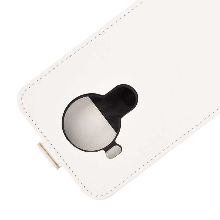 Para Nokia 5.4 R64 Funda protectora de cuero con solapa vertical con textura con ranuras para tarjetas y marco de fotos (blanco)