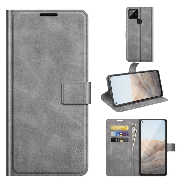 Para Google Pixel 5a Retro Becerro patrón Hebilla Horizontal Flip Funda de cuero con soporte y ranuras para tarjetas y billetera (gris)