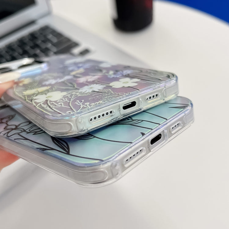 Caja del Teléfono TPU para iPhone 15 con Textura de Flor Láser de Galvanoplastia (Myosotis Ah2) - MOVILSTORE