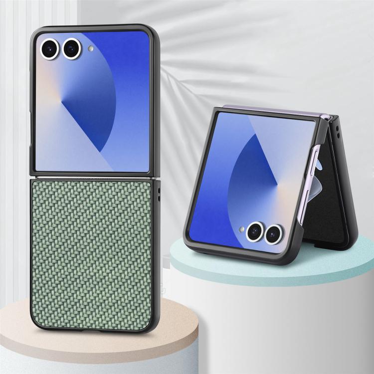 Funda trasera de cuero con textura de fibra de carbono para Samsung Galaxy Z Flip 7 5G (verde)