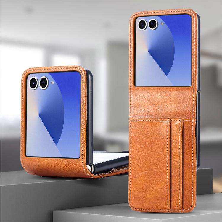 Funda de cuero con ranura para tarjetas y tapa vertical para Samsung Galaxy Z Flip7 5G (marrón)