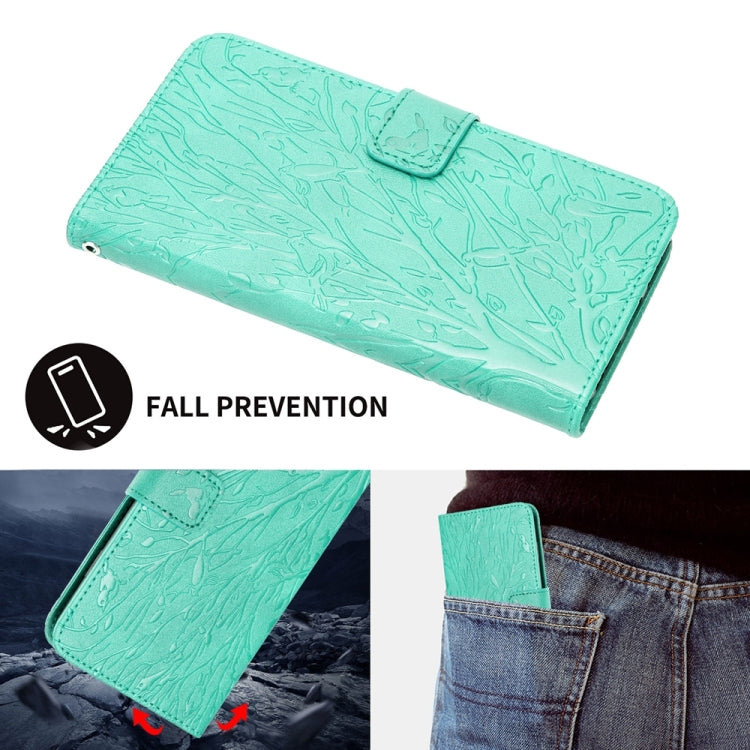 Para iPhone 15 Funda de Teléfono de Cuero con Patrón En Relieve de Pájaros de Árbol (Verde) - MOVILSTORE
