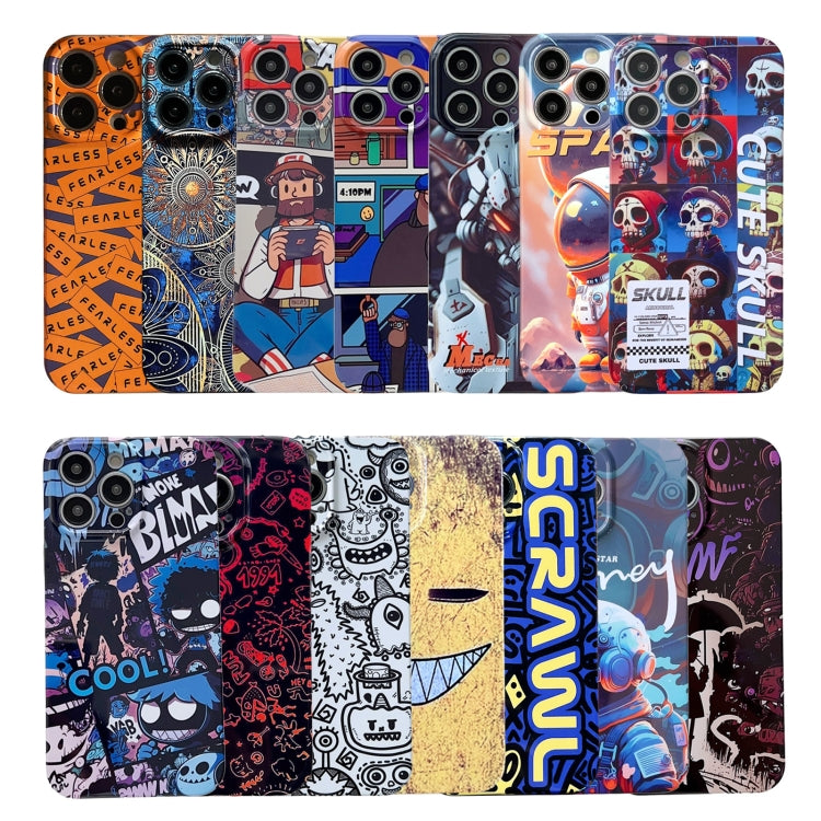 Para iPhone 15 Funda para Teléfono con Orificio Preciso para PC con Patrón Pintado (Astronauta de Pintura Naranja) - MOVILSTORE