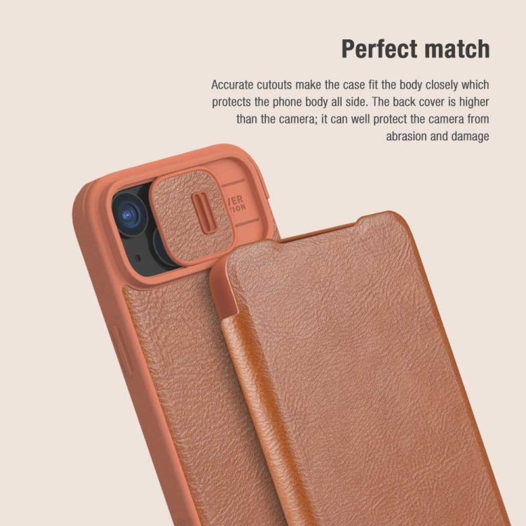 Para iPhone 15 Nillkin Qin Series Pro Funda de Cuero con Diseño de Cubierta de Cámara Deslizante (Marrón) - MOVILSTORE